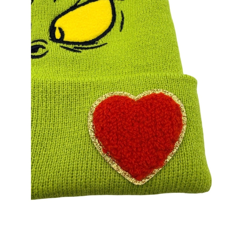 NEW How Grinch Stole Christmas Dr. Seuss Green Christmas Beanie Hat Heart Pom - Picture 9 of 9